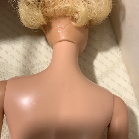 Vintage 1962 bubble cut Barbie. Original box. - Picture 10 of 10